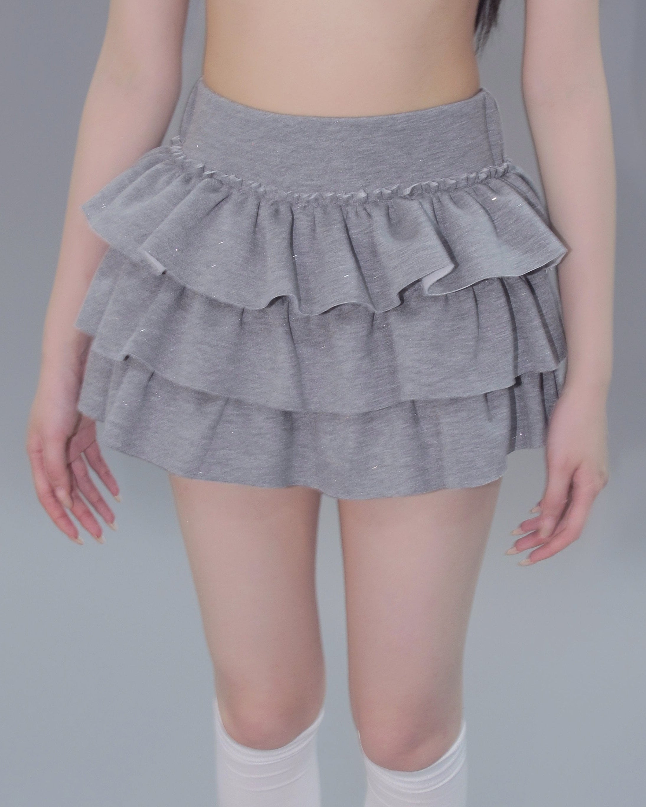 Kirakira frill culotte mini skirt (gray)